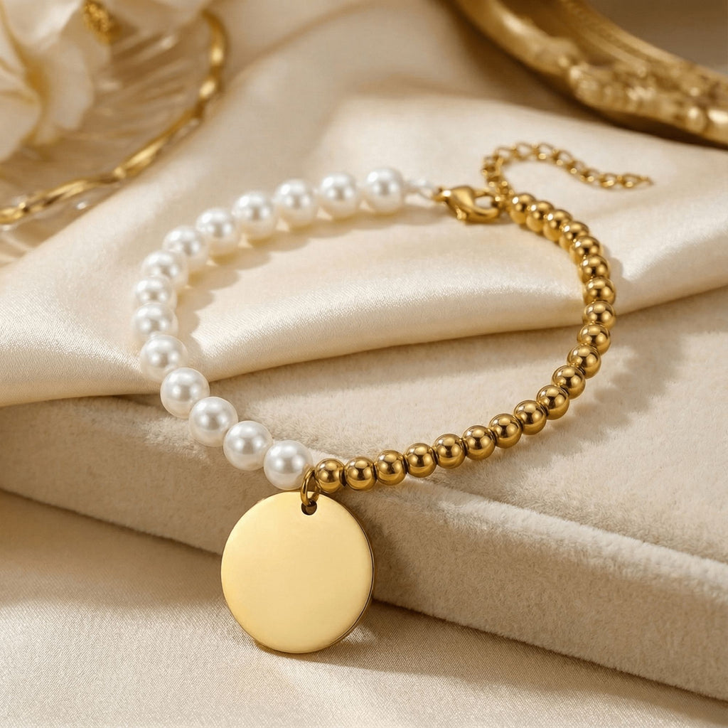 Le bracelet nacre et médaille