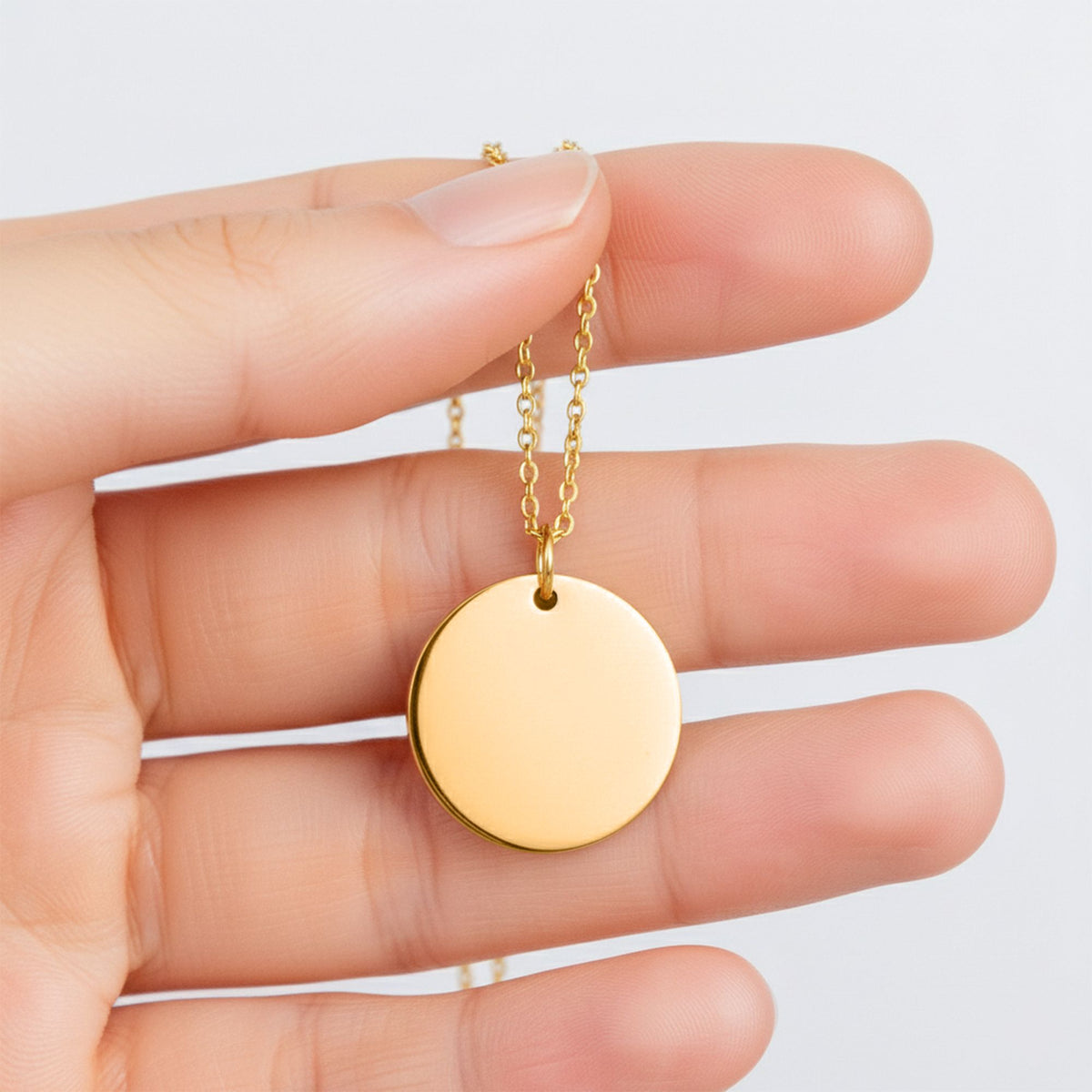Le collier médaillon
