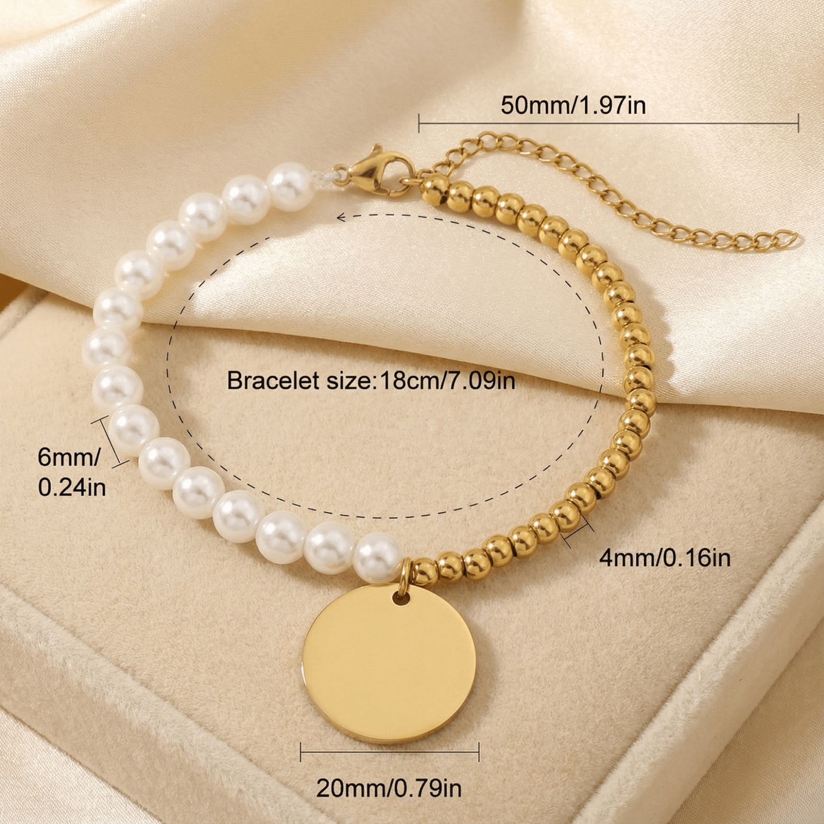 Le bracelet nacre et médaille