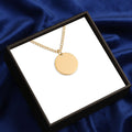 Le collier médaillon, maille cubaine